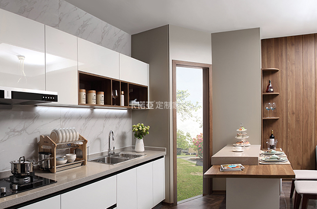 uv櫥柜門板怎么樣？uv櫥柜門板優缺點介紹